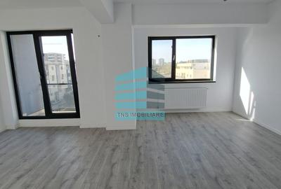 Apartament cu 2 camere decomandat în Titan