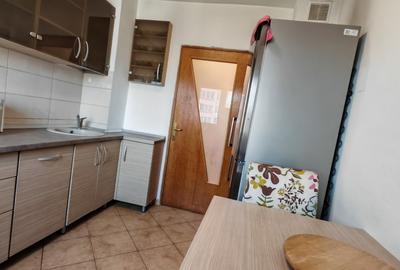 Apartament 2 camere ,bloc 1982 , zona Iulia Hasdeu -spre parcare (liniste) - 4