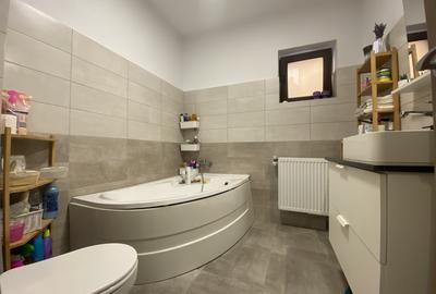 Casă modernă 5 camere în Cisnădie - 12