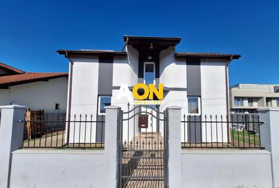 Casă individuală cu 5 camere în Micești