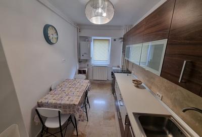 Bd mamaia spitalul militar-apartament 2 camere decomandat mobilat complet - 7