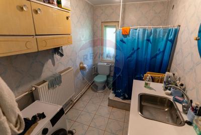 Casă  cu 10 camere in 2 corpuri de cladire (se pot vinde separat) - 16