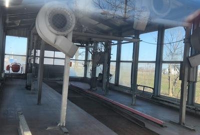 Showroom auto suprafata 6500 mp, teren 1500 mp, deschidere 90 ml la DN 1. - 35