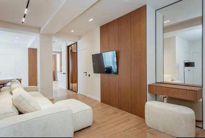 Apartament cu 3 camere în Pipera