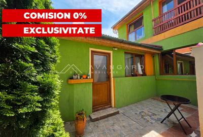 Apartament cu 2 camere semidecomandat, mobilat în Central