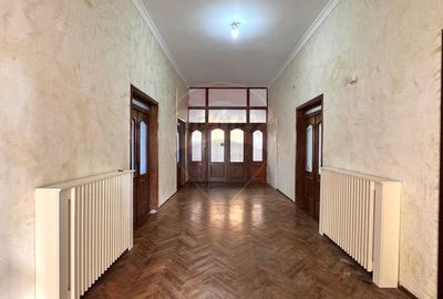 Vila de vanzare in zona peninsulara Constanta - 19