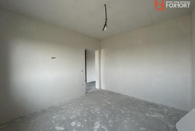 Duplex 4 camere si asfalt, Sacalaz - Parter + Etaj - ID V5368 - 15
