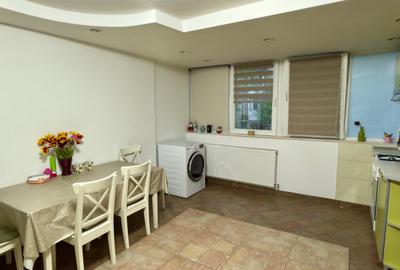 Apartament 3 camere Militari Lujerului, etaj 1, decomandat, 91 mp ! - 23