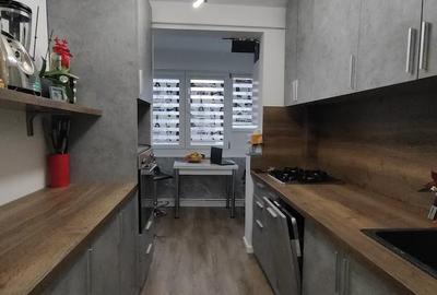 Apartament cu 3 camere decomandat, mobilat în 1 Decembrie 1918