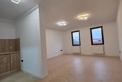 Inchiriere Clădire Birouri P+2-Ultracentral Ploiești-100mp/etaj-200mp/Clad+Curte - 12