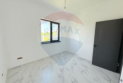 Duplex  de vanzare P+M | 5 camere | Predare la cheie | Cornetu - 10