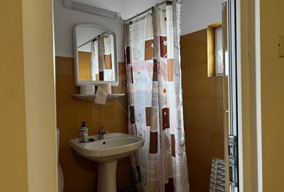 Casa si pensiune la pret atragator in 2 Mai Limanu Constanta - 11