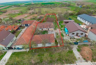 De vânzare teren 2.440 mp cu casă, asfalt și utilități – Alparea - 2