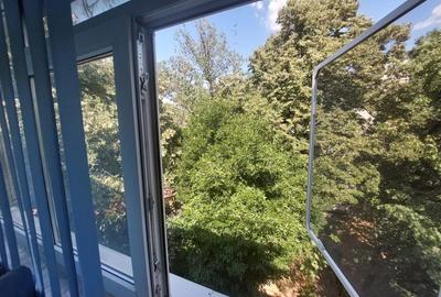 Vanzare apartament 2 camere in Titan, mobilat, utilat- 4min metrou C.Georgian - 4