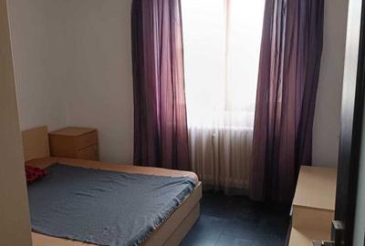 Apartament cu 3 camere decomandat, mobilat în Tineretului