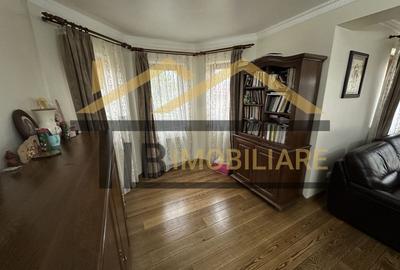 Vila cu 8 camere de vanzare, teren 1580mp, Zona Praid - 26