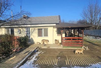Casa individuala + 900 mp teren proprietate -Sendreni, jud. Galati - 1