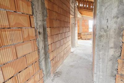 Vilă P+1 la roșu, 5 camere, 143 mp utili, teren 450 mp, Cocosesti - 42