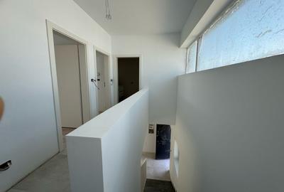 Townhouse modern cu grădină privată într-un cartier verde și sigur - 6