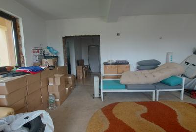 Vanzare vila pentru 2 familii in com BERCENI. jud.ILFOV - 1