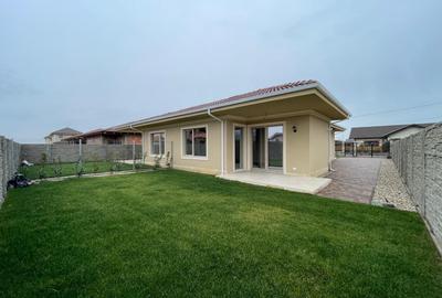 Duplex cu 3 camere în Moșnița Nouă