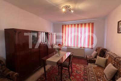 Casa de vanzare individuala  756 mp teren Sura Mare zona deosebita - 4