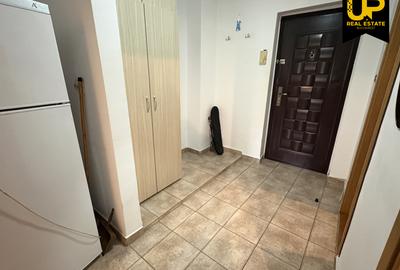 Garsoniera Aparatorii Patriei 4 min metrou 40 mp decomandata etaj 2 - 8