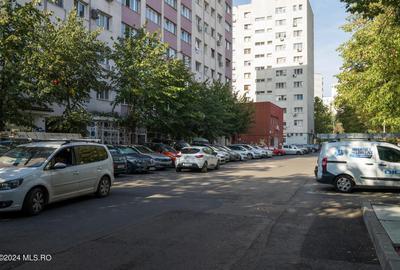 Apartament 2 camere, de inchiriat la doar 240m de statia de metrou 1 Decembrie 1 - 13