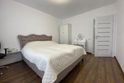 Apartament de vanzare cu trei camere complex Galaxy Tractorul