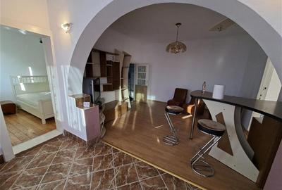 Casă individuală cu 5 camere în Iris