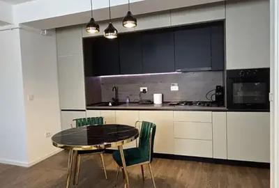 Apartament cu 2 camere semidecomandat, mobilat în Central