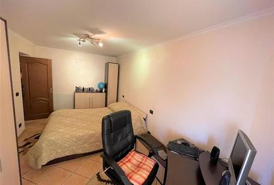 Apartament 4 camere, mobilat +utilat, CT, etaj 4, zona Primarie - 17