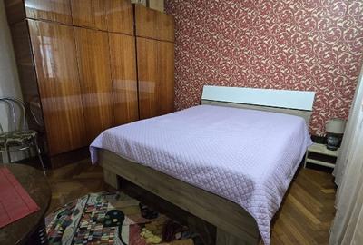 Apartament 3 camere, decomandat, etaj 3/4, mobilat, centrala gaz, termen lung - 3