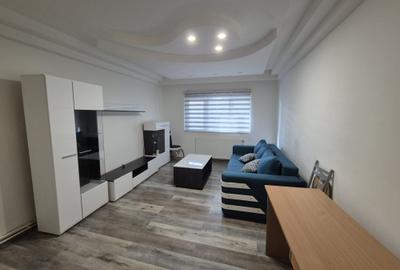 Apartament cu 2 camere semidecomandat în Aradului