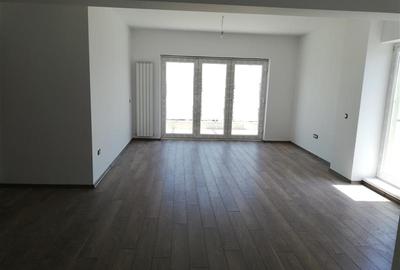 PENTHOUSE 3 CAMERE, TERASA 48 MP, TRACTORUL, ZONA CORESI MALL - 3