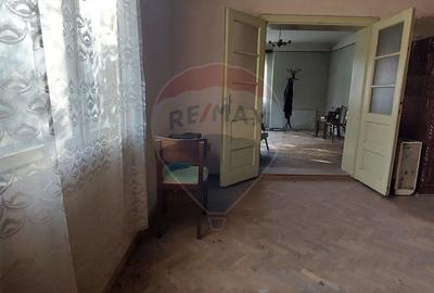 Casă  individuala cu teren generos - 4