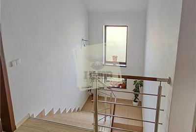 Casa individuala cu 5 camere in zona Bavaria - 11