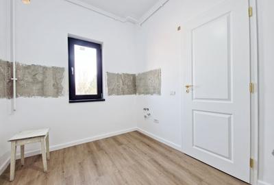 VANZARE APARTAMENT 4 CAMERE + BIROU + 3 DEPENDINTE - DOMENII/CASIN - 18