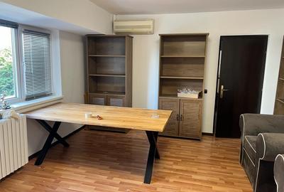 Garsoniera Bulevardul Unirii BLOC MIXT, etaj 3, mobilata si utilata, ST 46 mp - 1