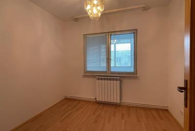 Tomis III, apartament cu 4 camere decomandate, centrala pe gaz, liber - 28
