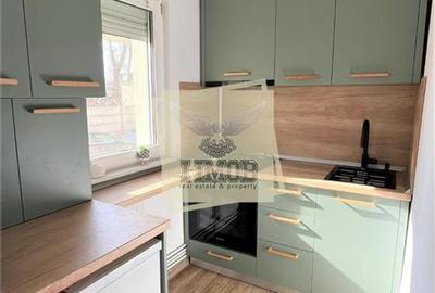 Garsoniera renovata 2026 | 30mp | pretabil cabinet | birou | zona Sub Arini - 2