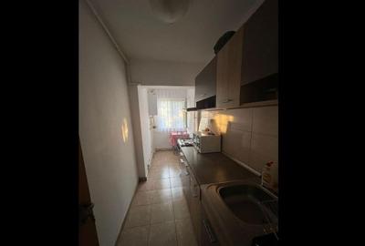 Garsonieră decomandată în Lujerului