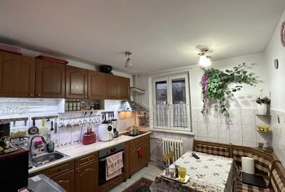 Apartament cu 2 camere decomandat, mobilat în 1 Decembrie 1918