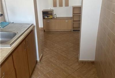 Apartament 2 camere , cartier Sud , decomandat , 43 mp, centrala termica proprie - 7