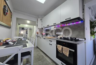 Apartament 2 camere de vanzare 51mp decomandat zona Vasile Aaron Sibiu - 6