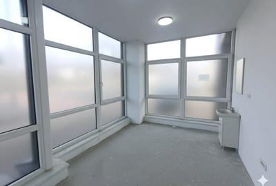 Spațiu de închiriat, ideal cabinete medicale sau salon – Zonă centrală - 1