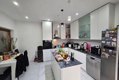 Casă individuală 7 camere, P+E+M, 2000, Timișoara, zona Dâmbovița, comision 0% - 10