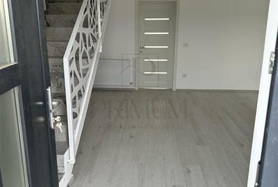 Duplex spatios - bucatarie inchisa - zona linistita - teren 375 mp - 4