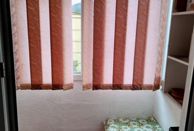 Apartament 3 camere, decomandat, Piatra Neamț - 2