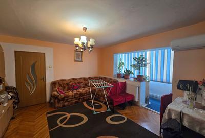 Apartament 3 camere,Zona Lipovei,Etaj 2, Mobilat si Utilat Complet, Garaj - 2